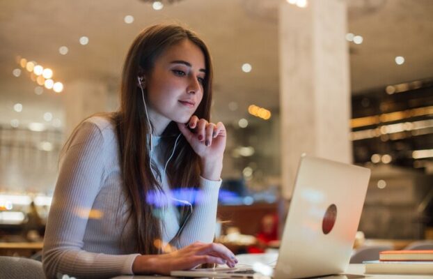 A Day in the Life of a Freelance Digital Marketer: The reality of a Flexible Lifestyle